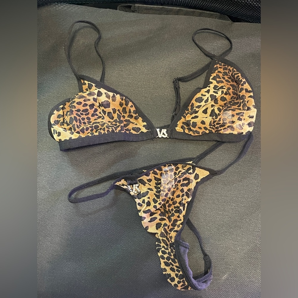 Lot of 15 Victoria’s Secret Bralettes and Panties P/S